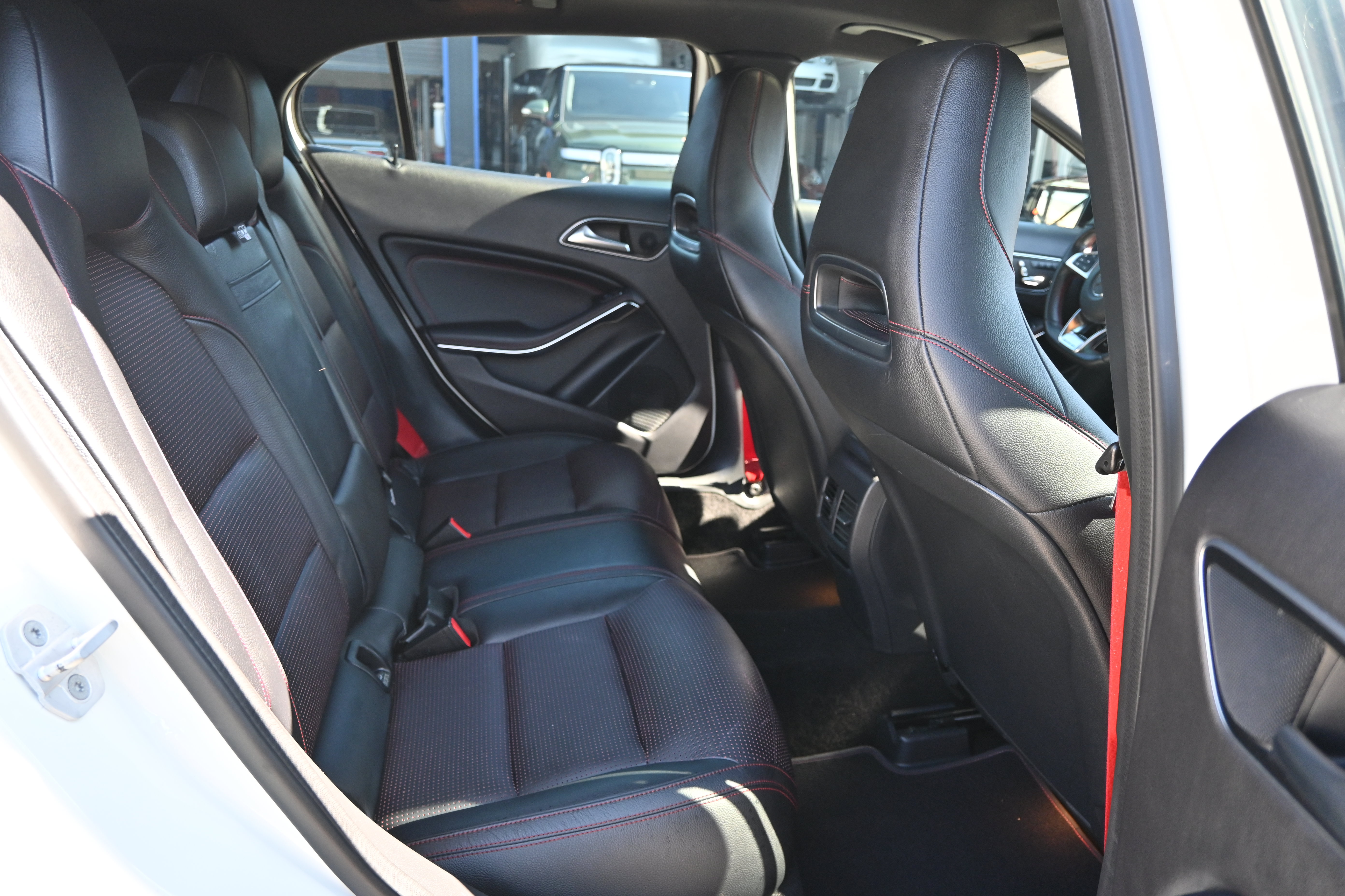 Used 2018 Mercedes-Benz GLA 45 AMG 4MATIC image 39