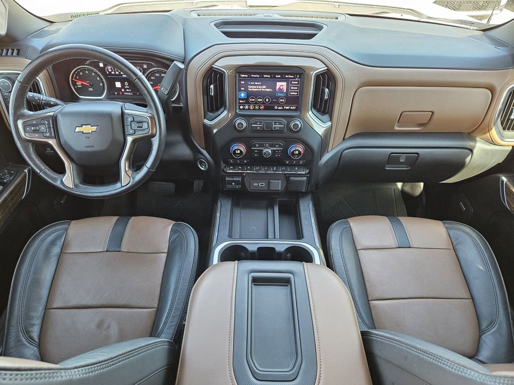 Used 2020 Chevrolet Silverado 1500 High Country w/ Technology Package AWD/4WD image 33