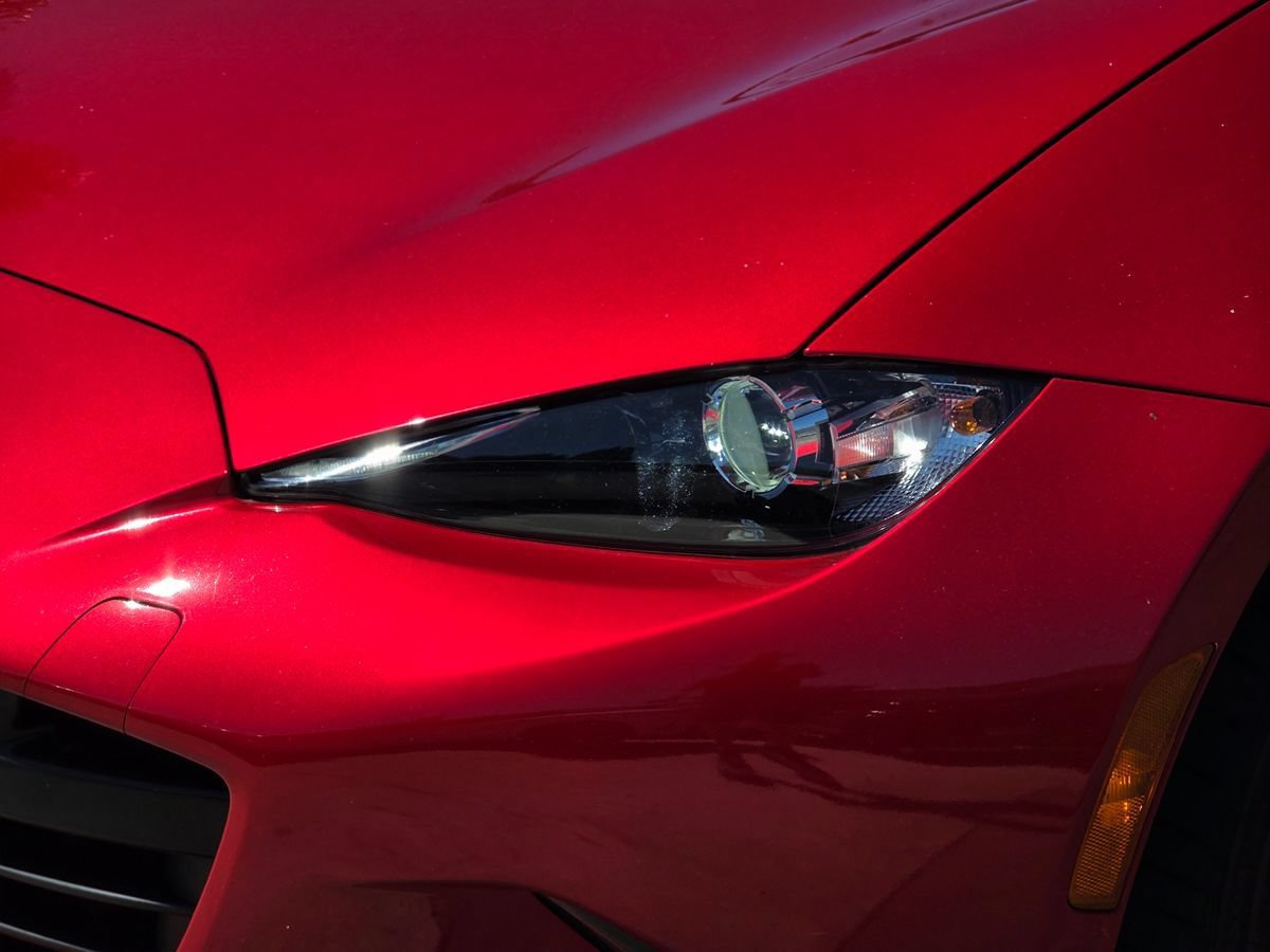 Used 2016 MAZDA MX-5 Miata Grand Touring RWD image 6