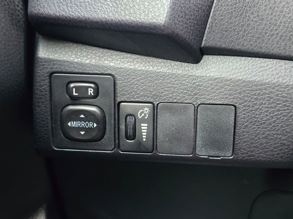 Used 2016 Toyota Corolla S image 15