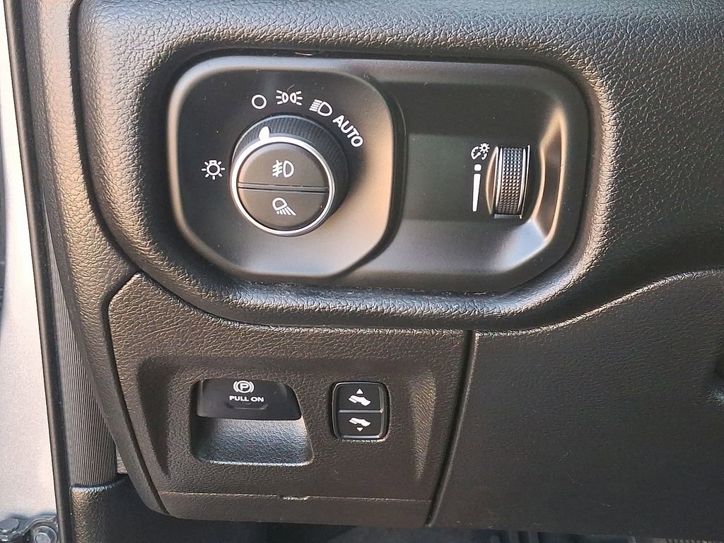 Used 2022 RAM 1500 Big Horn image 25