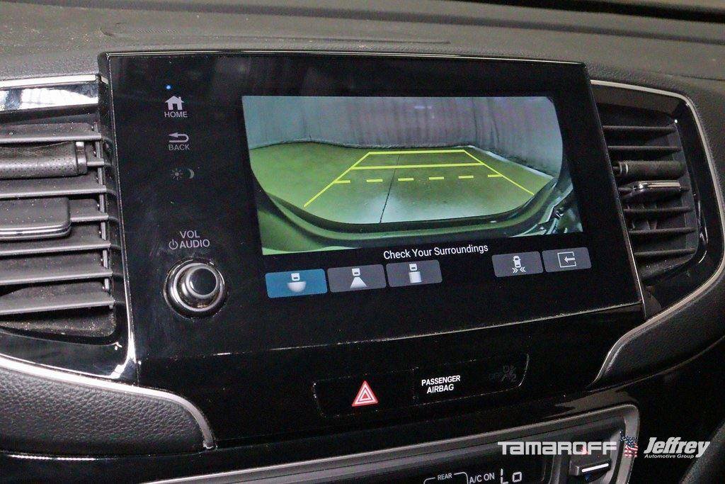 Used 2022 Honda Pilot Touring image 11