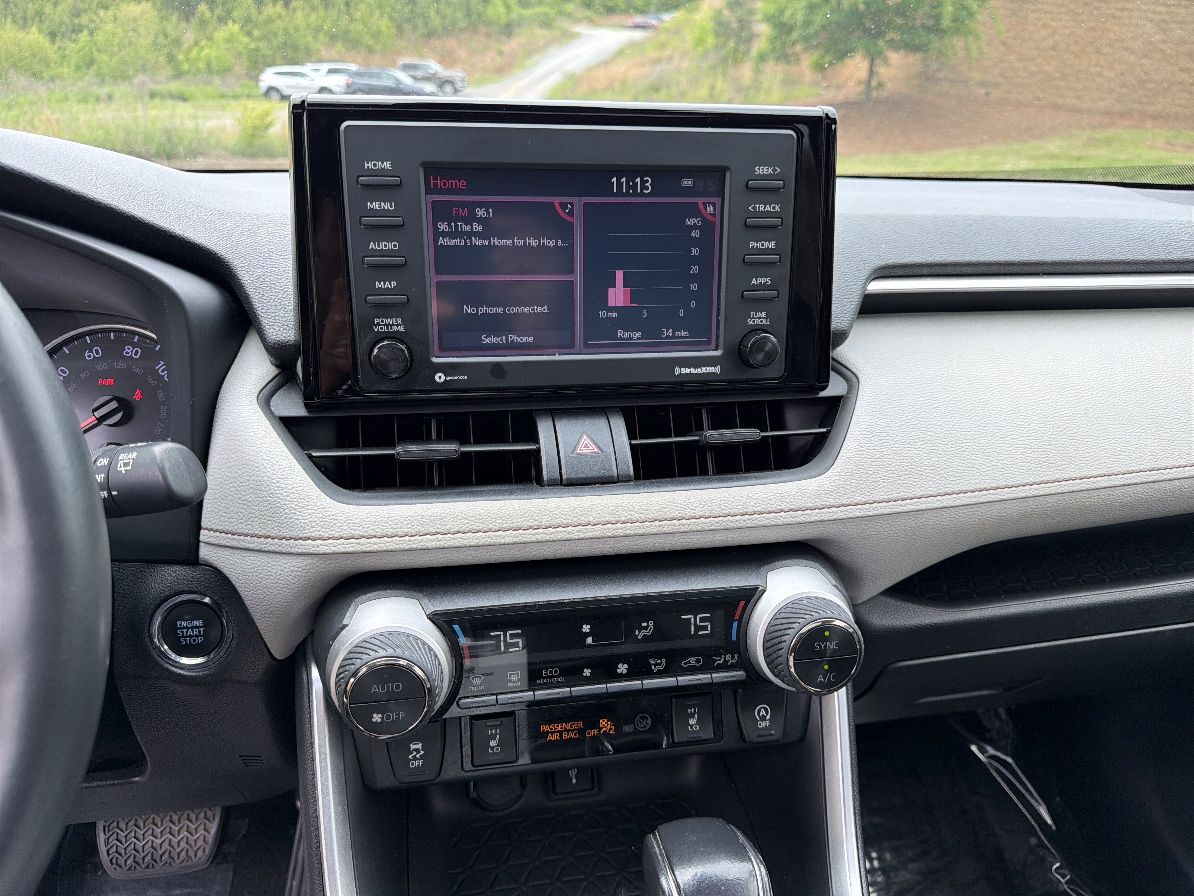 Used 2020 Toyota RAV4 XLE w/ Convenience Package AWD/4WD image 28