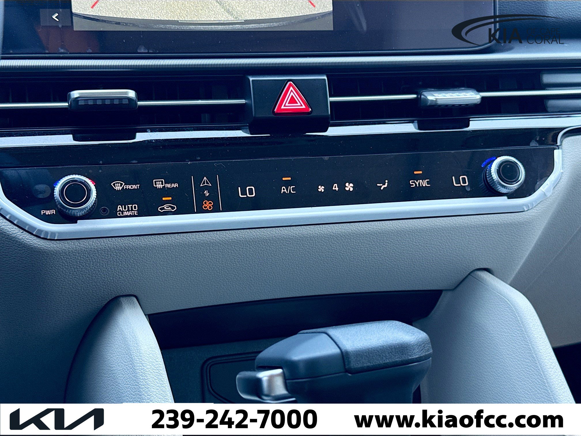 New 2026 Kia Sportage EX image 32