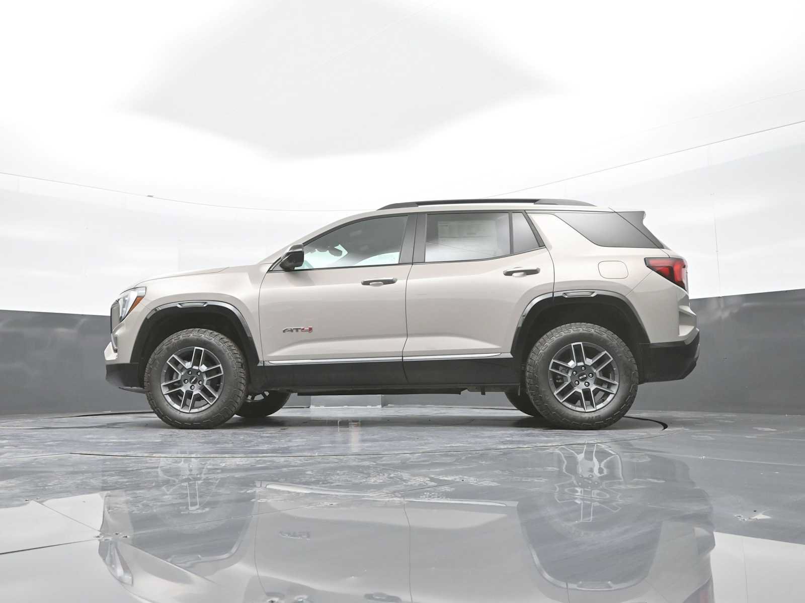 New 2026 GMC Terrain AT4 w/ Technology Package II AWD/4WD image 36