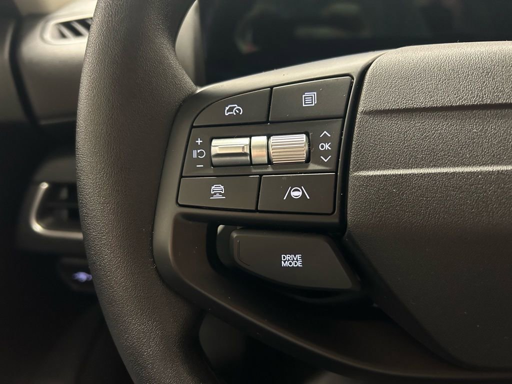 Used 2025 Kia K4 LXS image 10