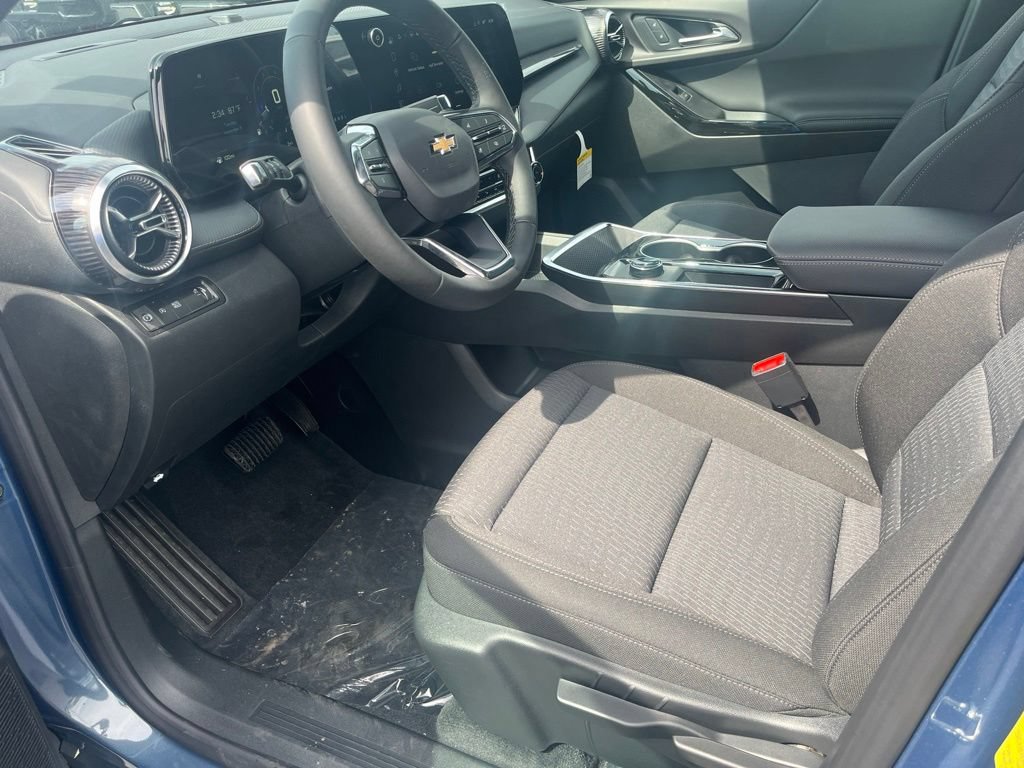 New 2027 Chevrolet Equinox LT FWD image 11