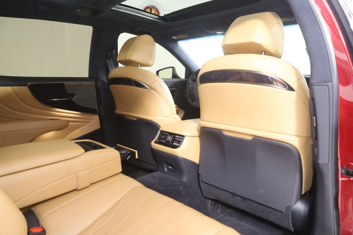 Used 2022 Lexus LS 500 AWD w/ Interior Upgrade Package image 16