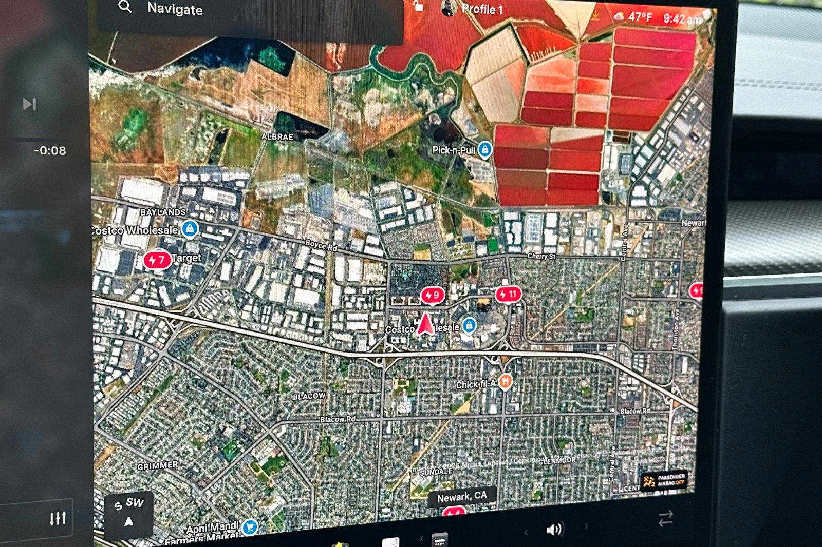 Used 2021 Tesla Model S Plaid image 17