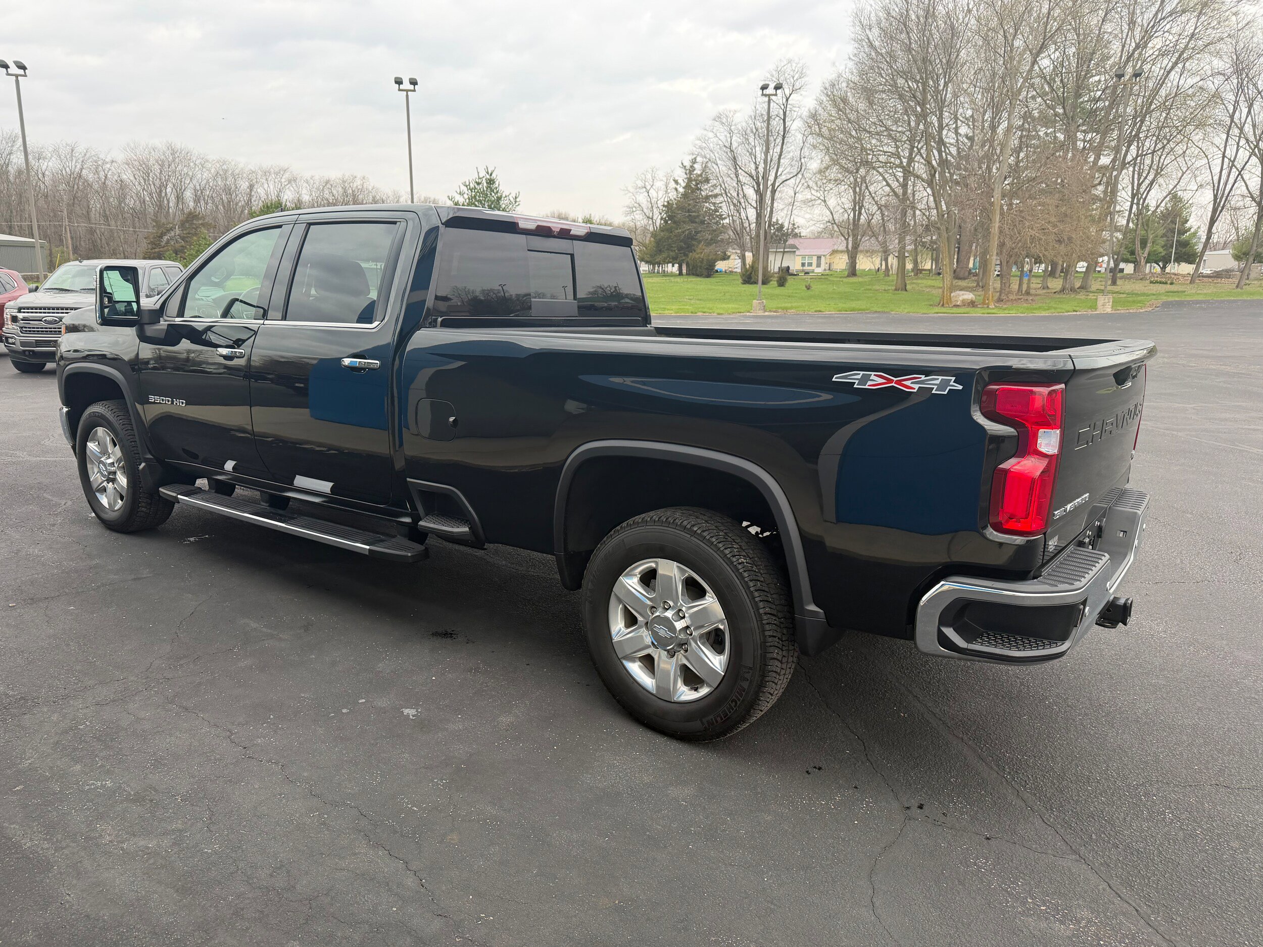 Used 2020 Chevrolet Silverado 3500 LTZ w/ LTZ Plus Package image 11