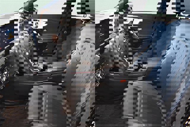 Used 2023 Mercedes-Benz CLA 250 4MATIC image 24