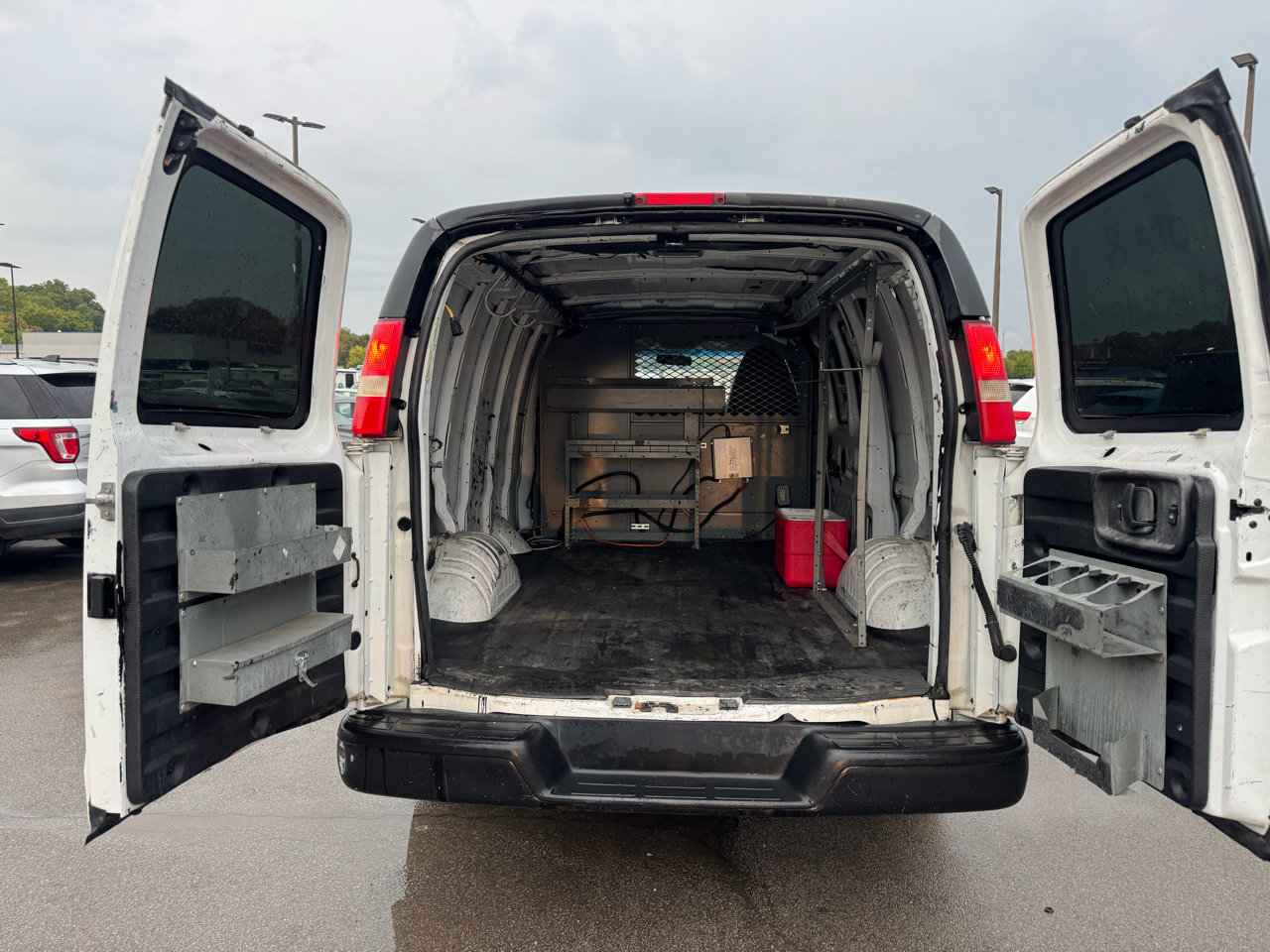 Used 2011 Chevrolet Express 1500 AWD w/ Power Package image 11