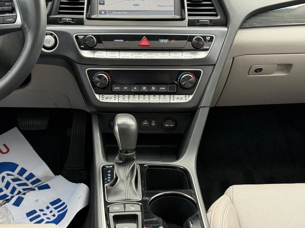 Used 2018 Hyundai Sonata Limited w/ Limited Ultimate Package 03 FWD image 13