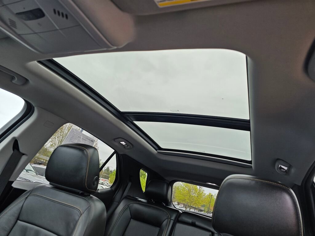 Used 2021 Chevrolet Equinox LT AWD/4WD image 11