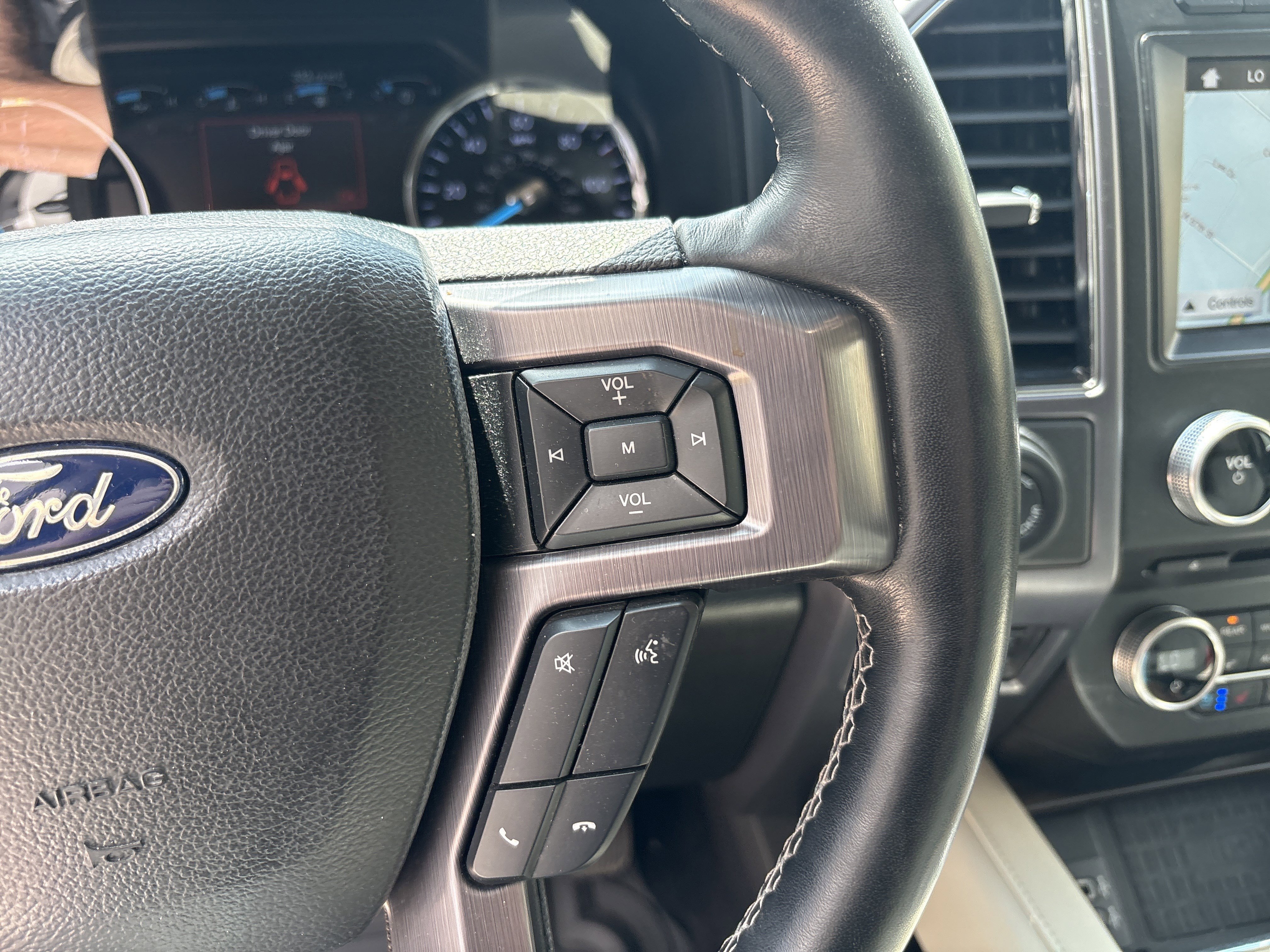 Used 2018 Ford Expedition Max Platinum AWD/4WD image 20