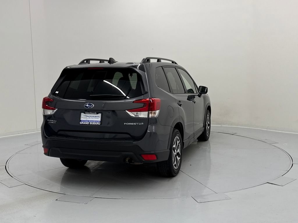 Certified 2024 Subaru Forester Premium image 5