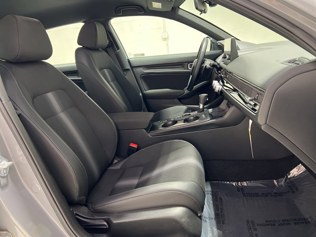 Used 2025 Honda Civic Sport image 37