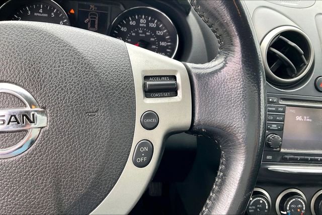 Used 2012 Nissan Rogue SL image 19