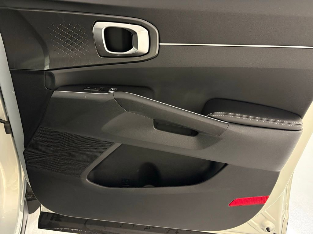 New 2026 Kia Sorento S image 44
