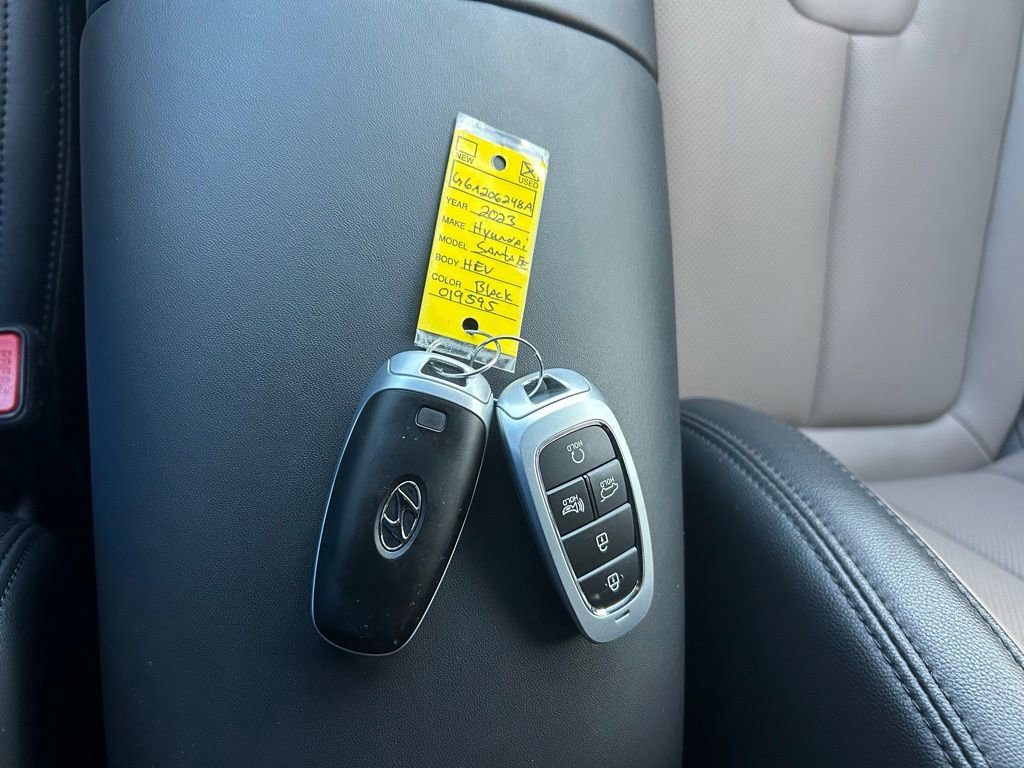 Used 2023 Hyundai Santa Fe SEL Premium image 57