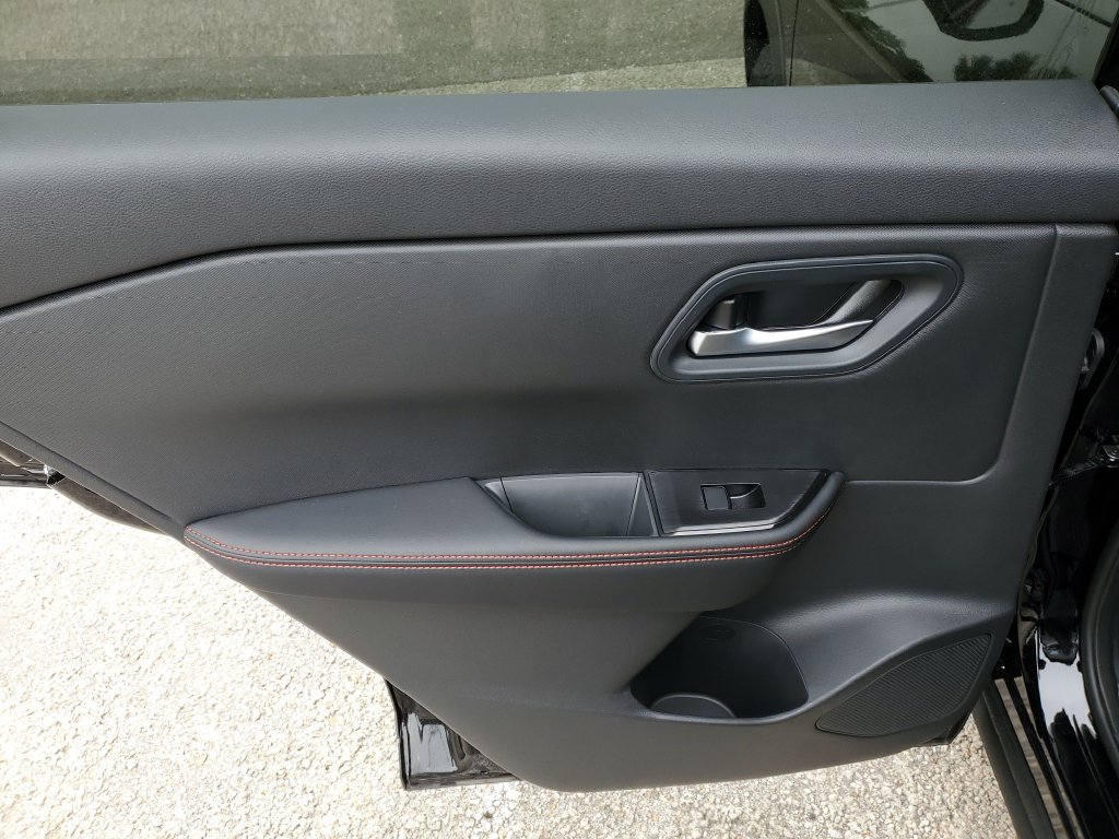New 2026 Nissan Rogue SV AWD/4WD image 10
