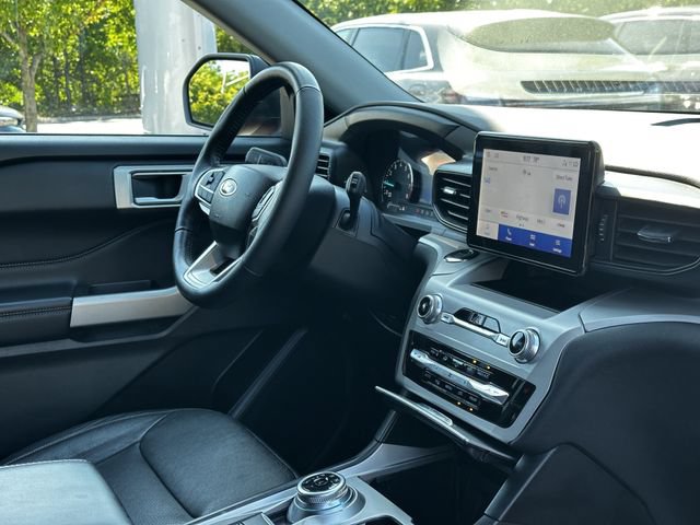 Certified 2023 Ford Explorer XLT AWD/4WD image 32