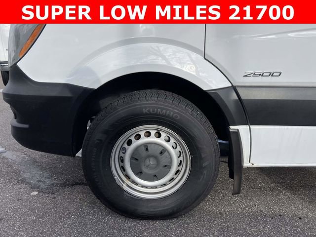 Used 2015 Mercedes-Benz Sprinter 2500 image 10