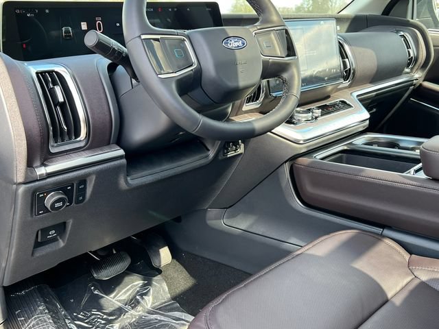 New 2026 Ford Expedition Max Platinum w/ Platinum Ultimate Package AWD/4WD image 20