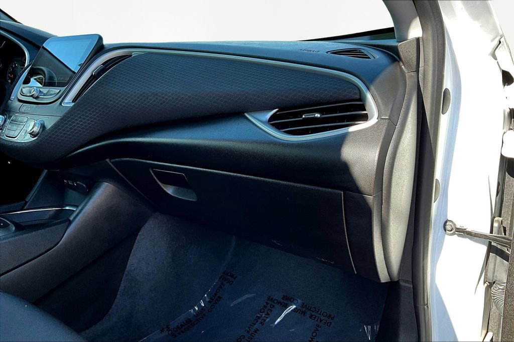 Used 2024 Chevrolet Malibu LT image 16