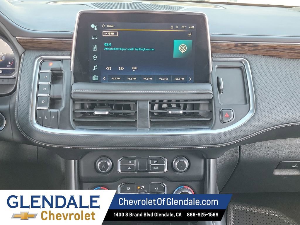 Used 2023 Chevrolet Suburban Premier image 26