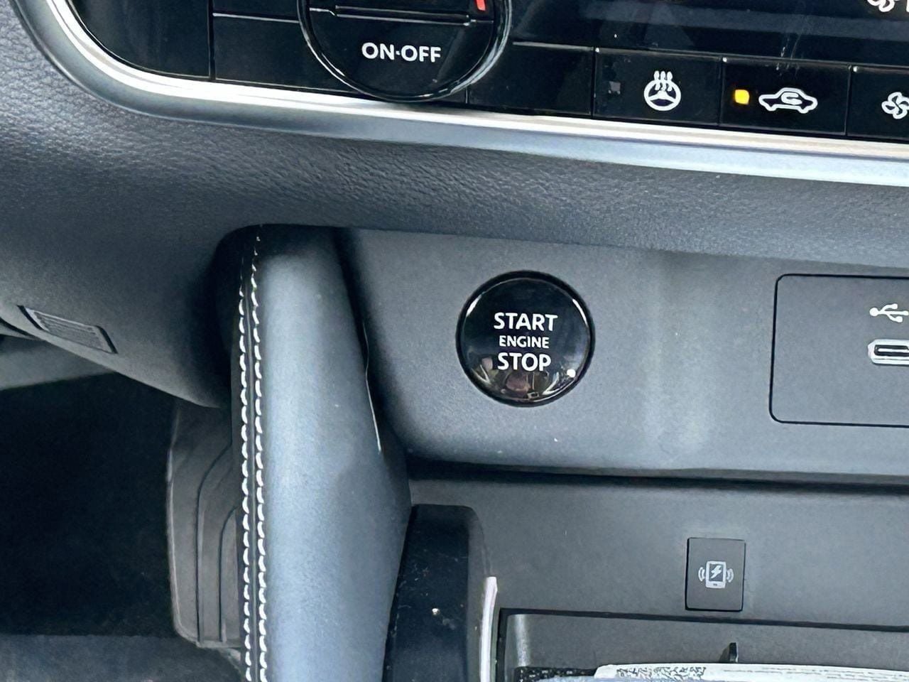 New 2026 Nissan Rogue Platinum AWD/4WD image 28