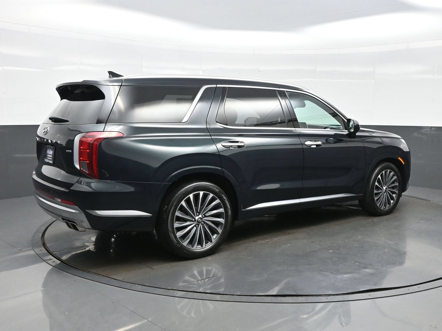 Certified 2023 Hyundai Palisade Calligraphy AWD/4WD image 6