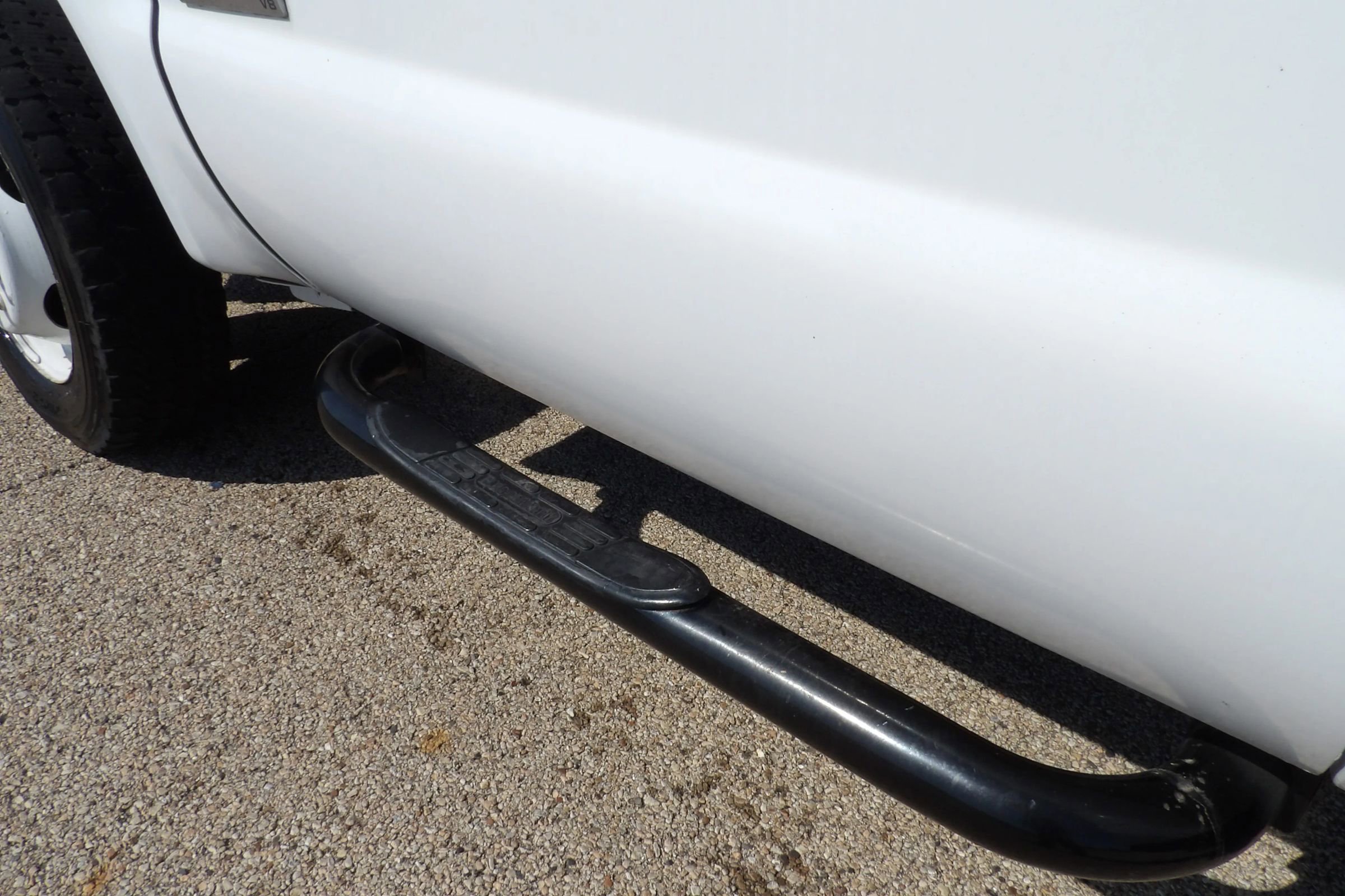 Used 2007 Ford F550 2WD Regular Cab Super Duty image 32