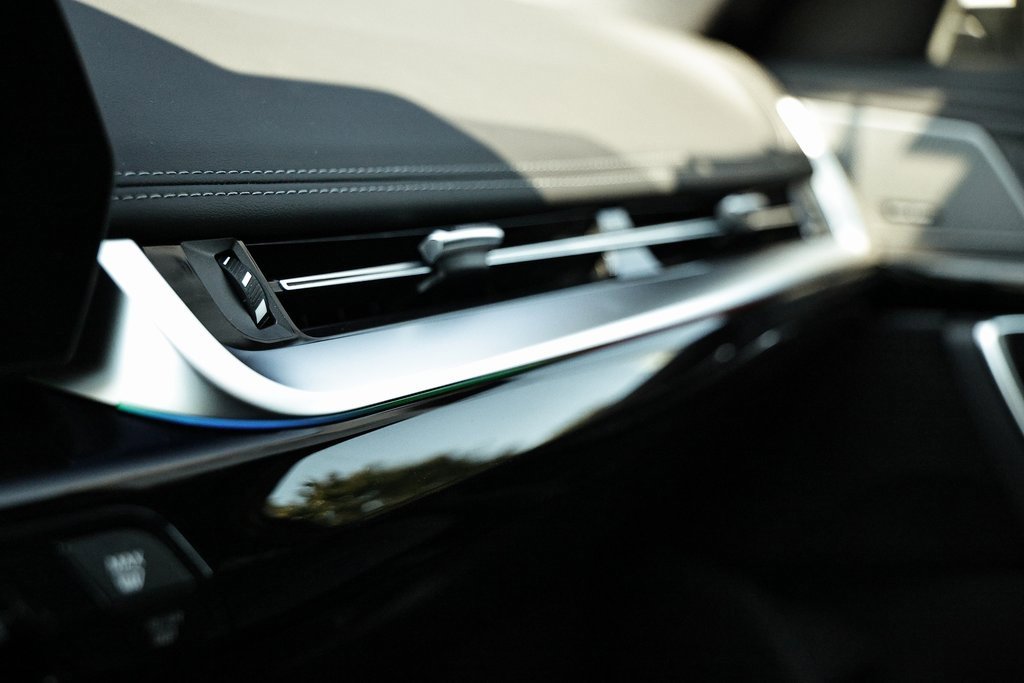 Used 2026 BMW X1 xDrive28i w/ Convenience Package image 38