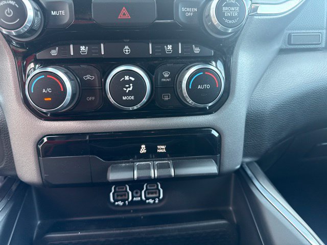 Used 2024 RAM 1500 Laramie AWD/4WD image 20