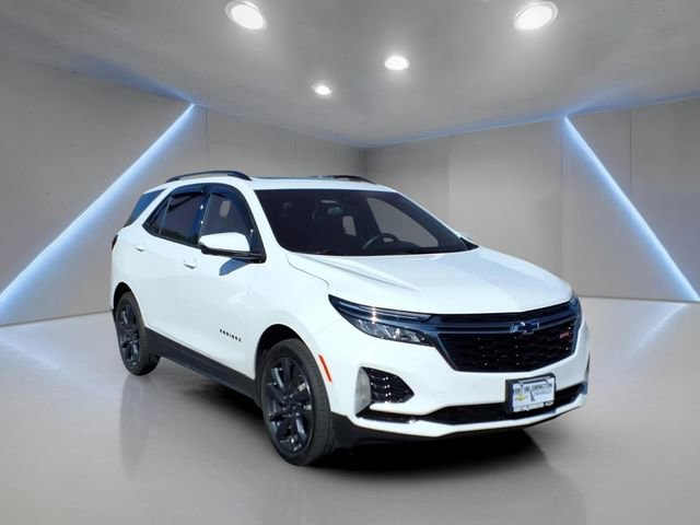 Used 2022 Chevrolet Equinox RS w/ Infotainment Package image 1