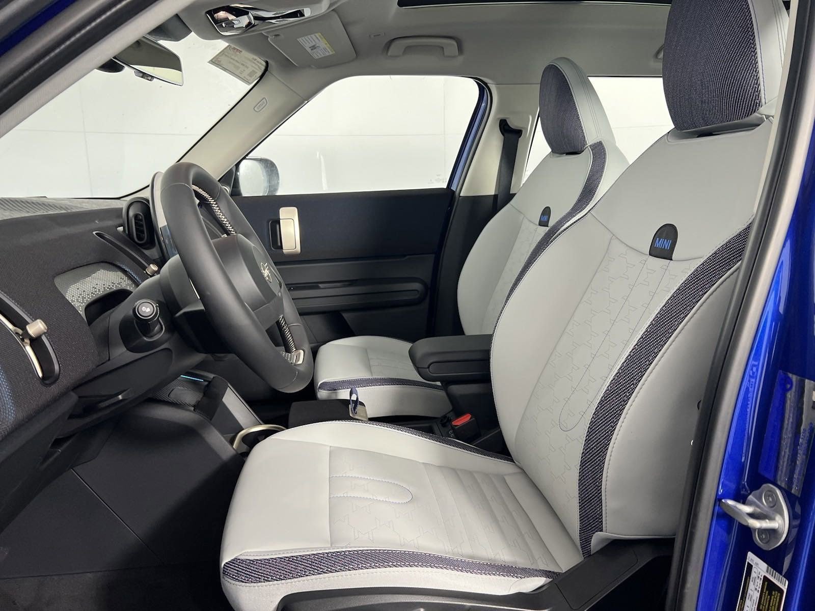 Certified 2025 MINI Cooper Countryman S image 4