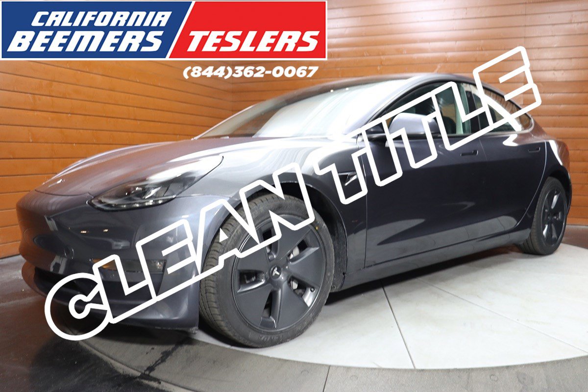 Used 2023 Tesla Model 3 Standard Range image 1