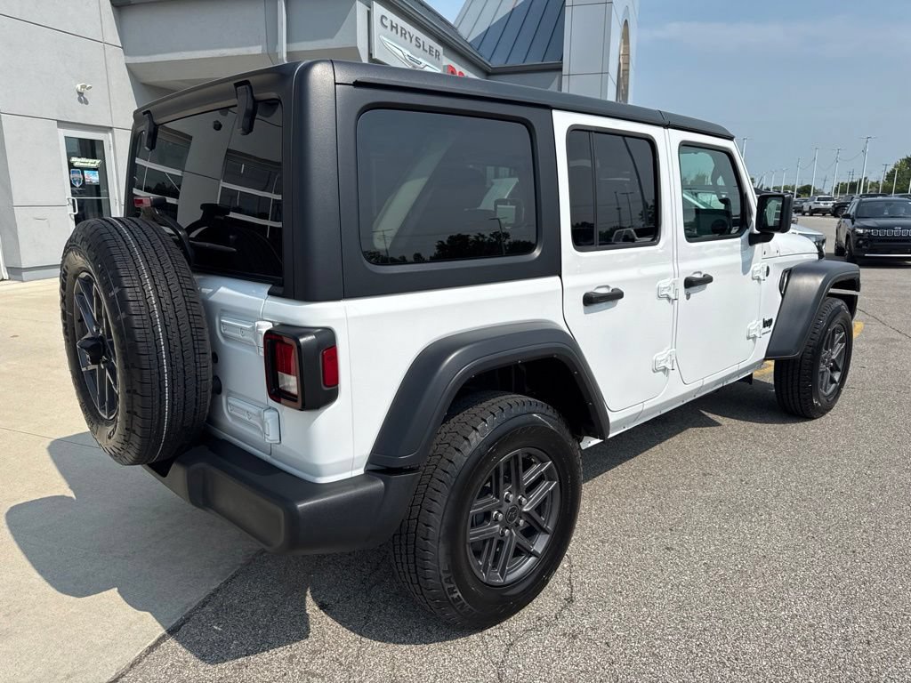 Used 2024 Jeep Wrangler Unlimited Sport AWD/4WD image 5