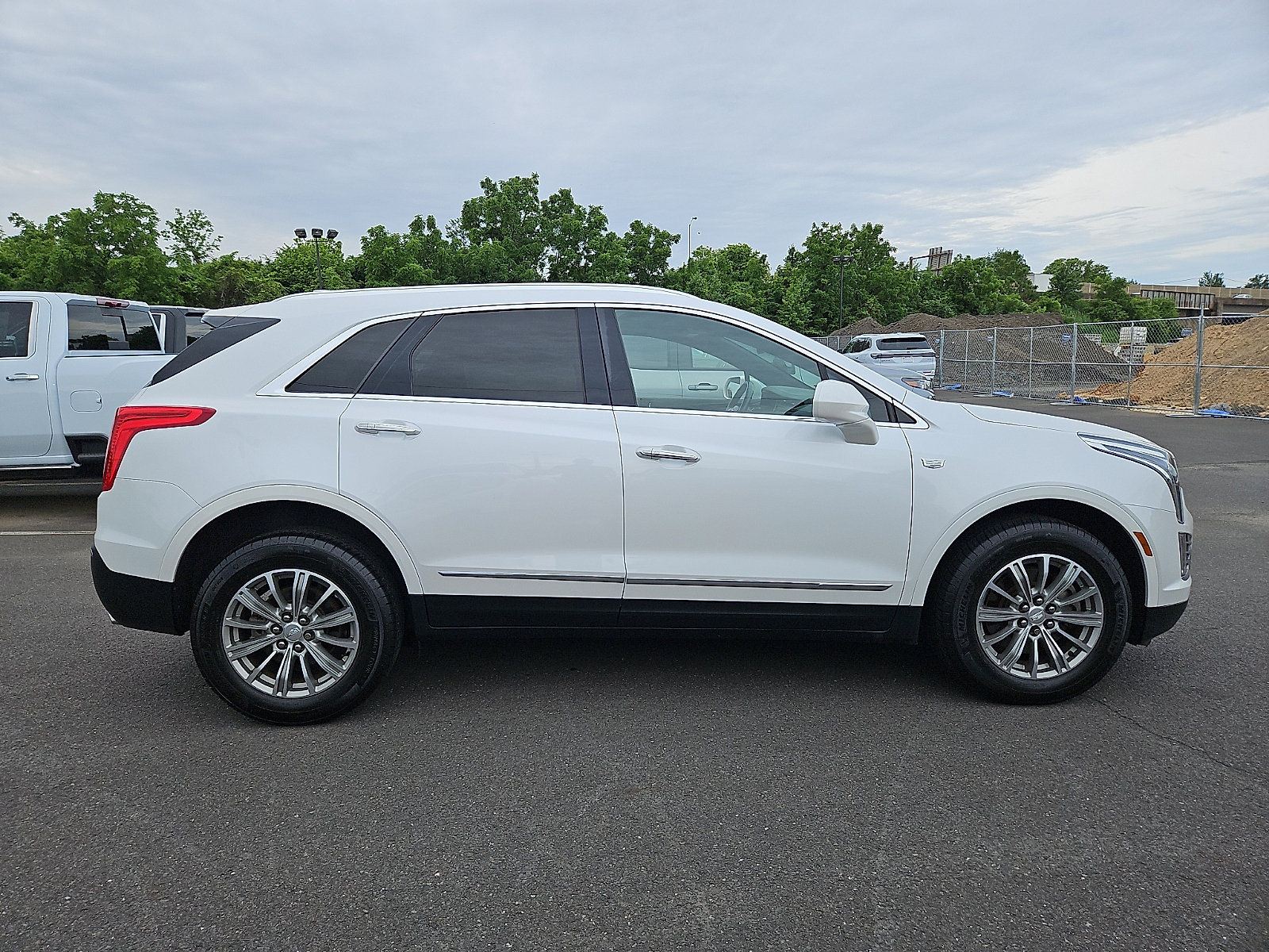 Used 2019 Cadillac XT5 Luxury AWD/4WD image 7