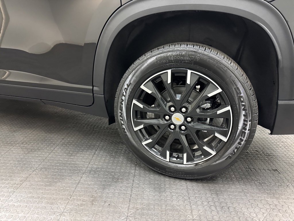 New 2026 Chevrolet Traverse LT w/ Sun and Wheel Package image 10
