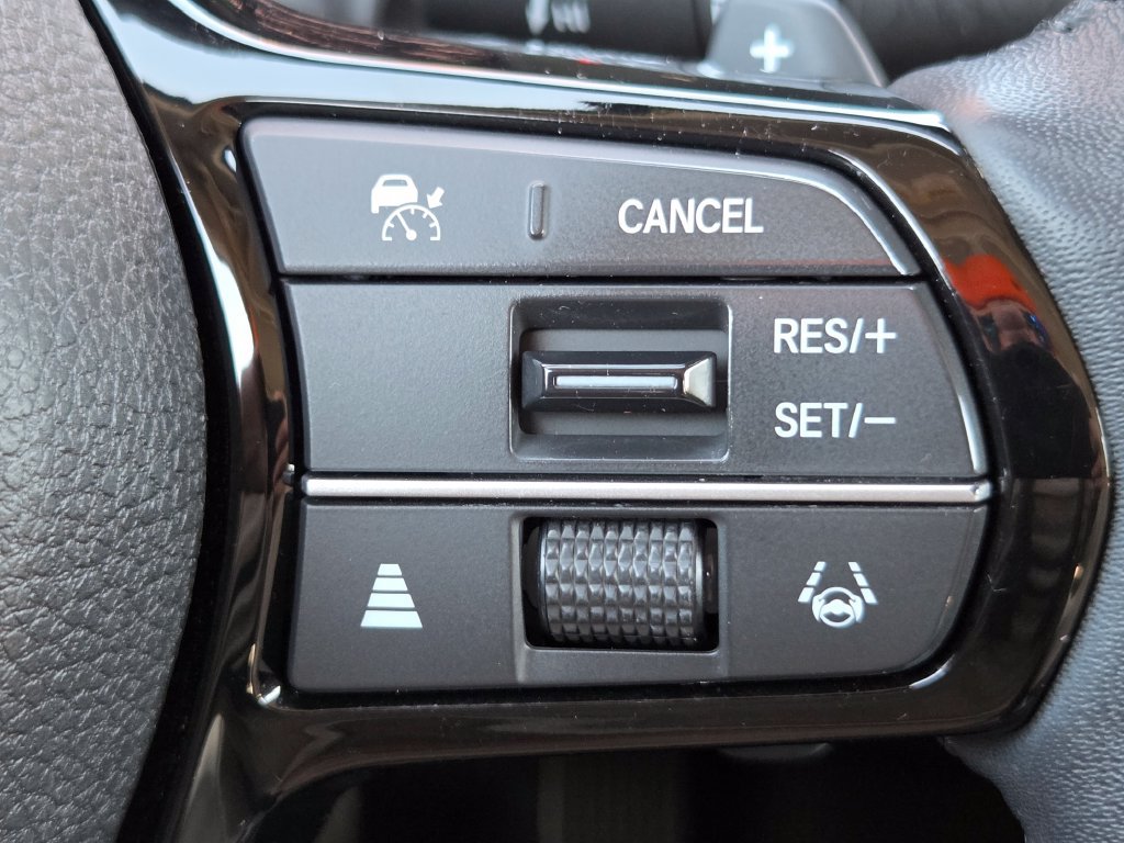 Used 2024 Honda Accord Touring image 17