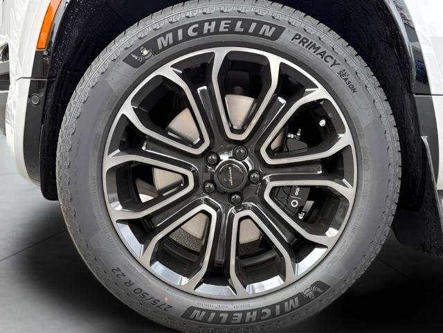 New 2026 Land Rover Defender 110 OCTA image 9