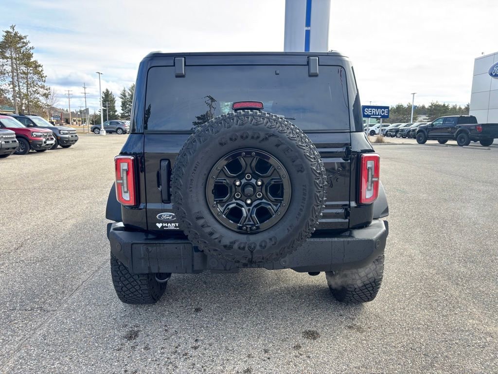 Used 2024 Ford Bronco Wildtrak image 4