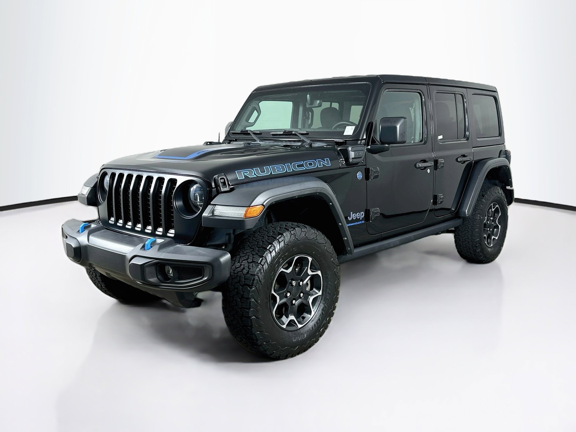 Used 2023 Jeep Wrangler Unlimited Rubicon 4xe AWD/4WD image 3