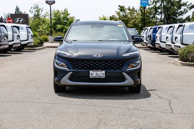 Certified 2022 Hyundai Kona SEL w/ Cargo Package AWD/4WD image 7