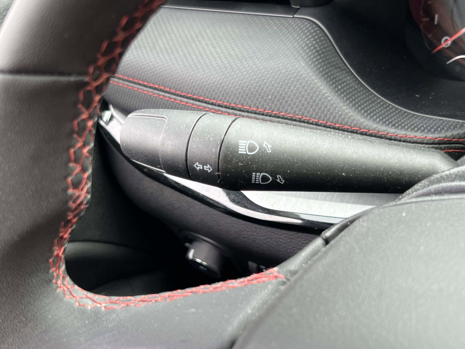 Used 2024 Jeep Compass Trailhawk image 14