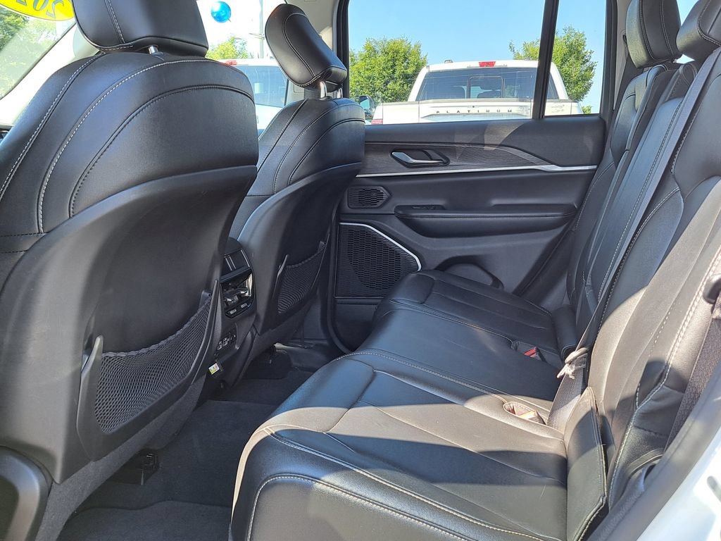 Used 2024 Jeep Grand Cherokee Limited 4xe AWD/4WD image 15