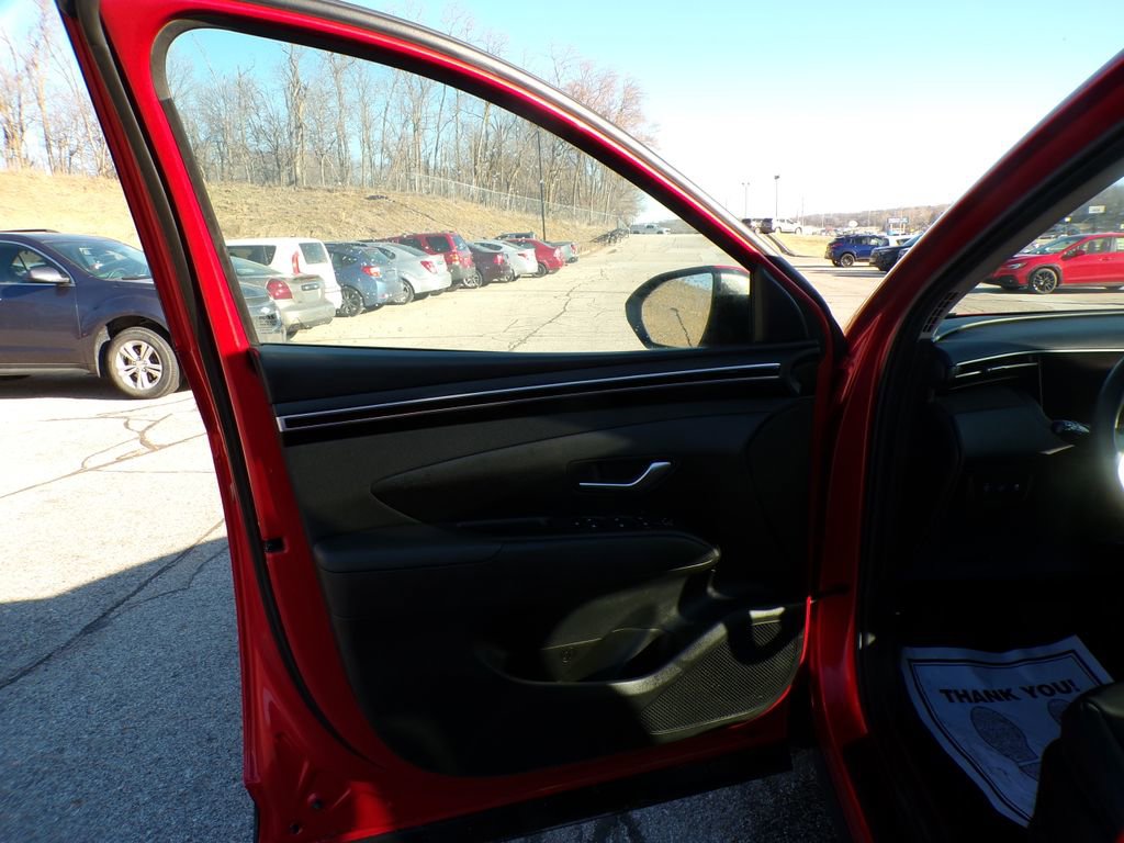 Used 2023 Hyundai Tucson SEL w/ Convenience Package AWD/4WD image 13