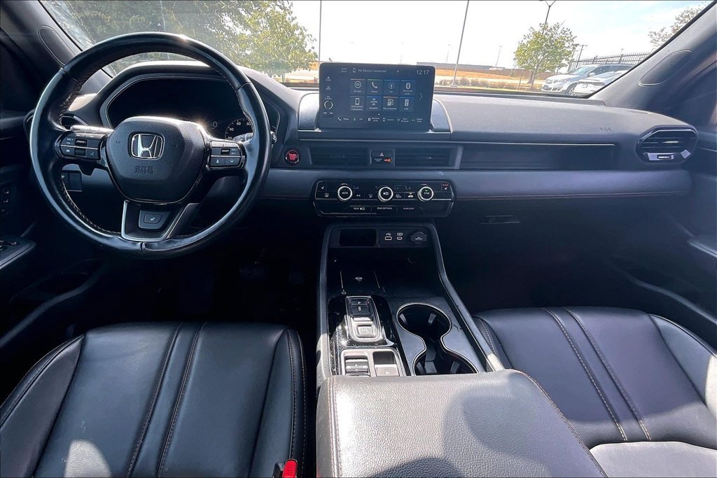 Used 2024 Honda Pilot TrailSport image 16